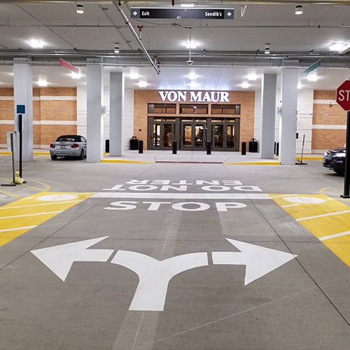 Secondary Commercial Signs Directional and Wayfinding Signs Lemberg